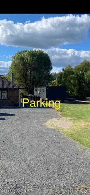 Bombay Hills Modern Retreat Daire Auckland Dış mekan fotoğraf