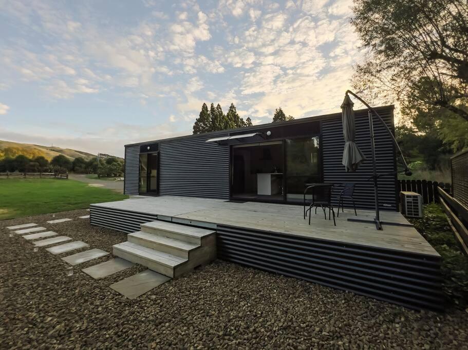 Bombay Hills Modern Retreat Daire Auckland Dış mekan fotoğraf